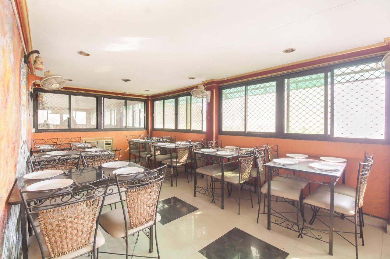 Oyo 11389 Hotel Ng Palace Dzsaipur Kültér fotó