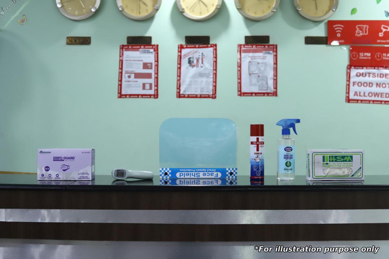 Oyo 11389 Hotel Ng Palace Dzsaipur Kültér fotó